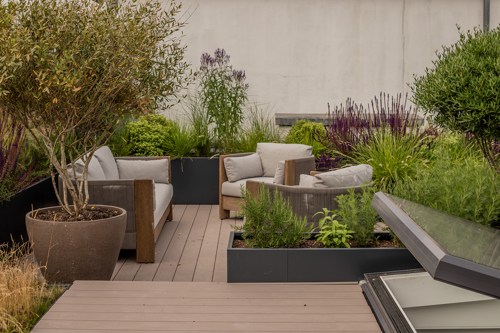 Rooftop Deck and Garden Landscaping