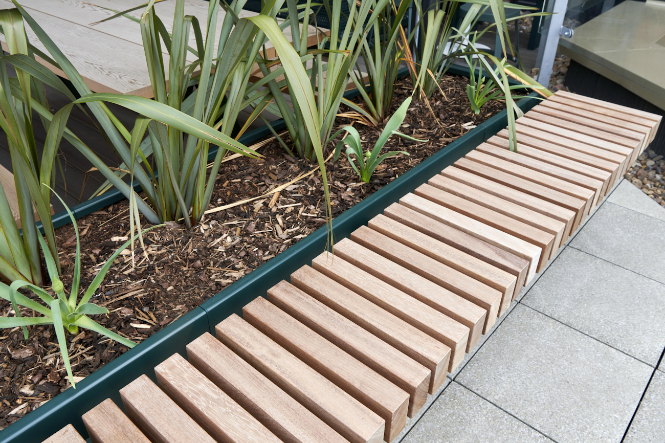 Mustard Wharf planter and bench