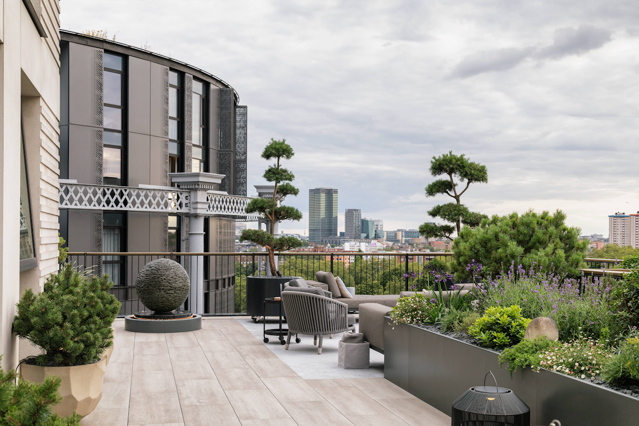 pedestal systems for rooftop terrace