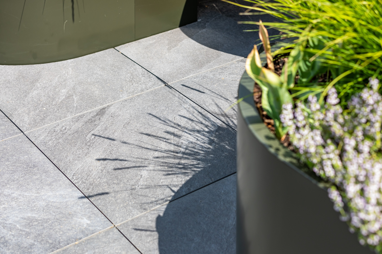 Porcelain tiles